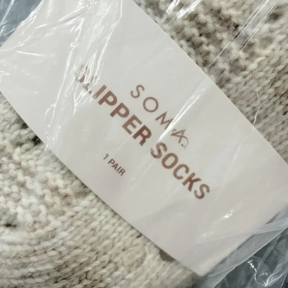 Soma Slipper Socks Womens One Size Beige Oatmeal Multi Heather Fuzzy Cozy